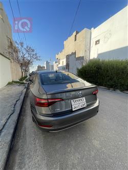 ڤۆڵکسواگن جێتا